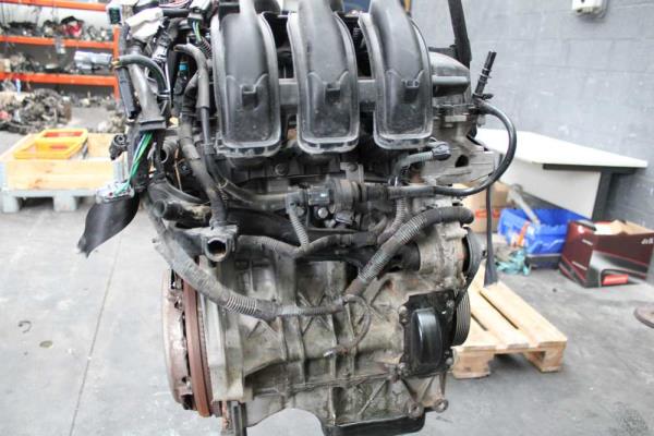 MOTEUR CITROEN/PEUGEOT 1.2VTI - Vue 4